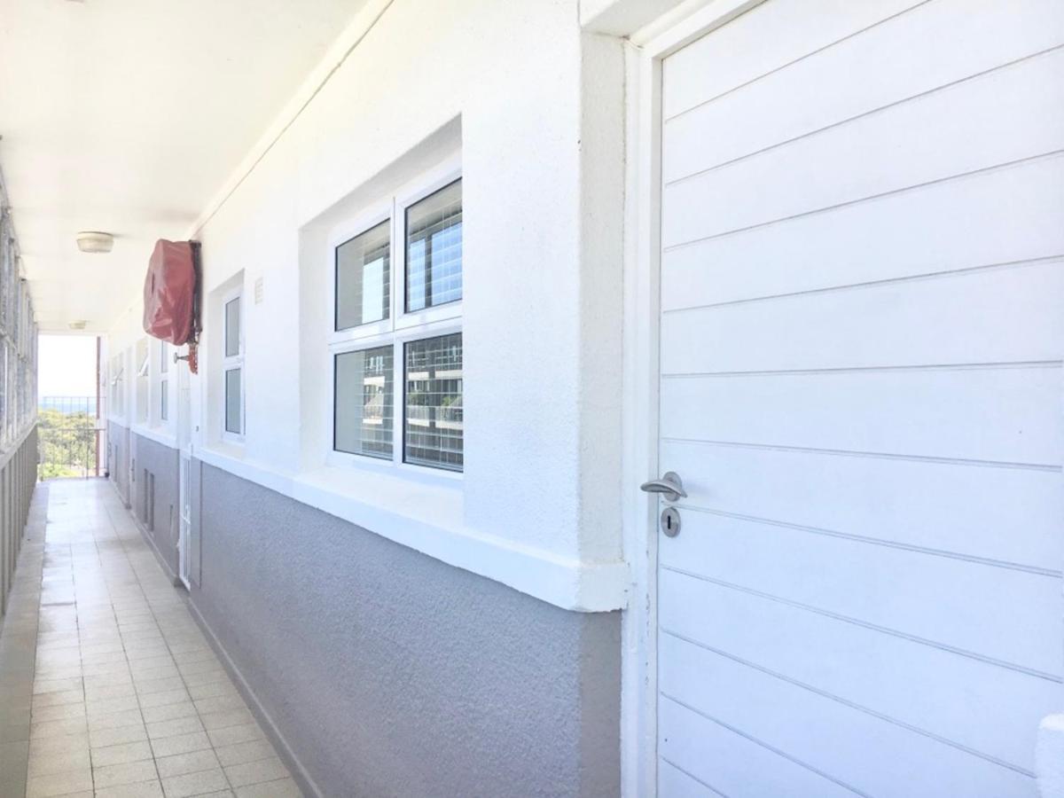 Atlantic Cascade With Balcony Apartment Cape Town